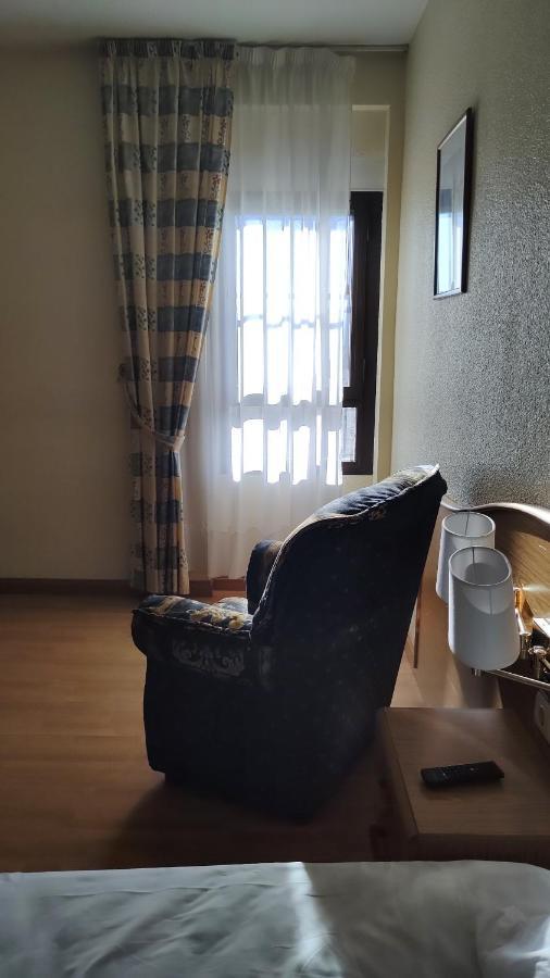 Hotel Ria De Vigo "Tierra De Campos" Becilla de Valderaduey Buitenkant foto