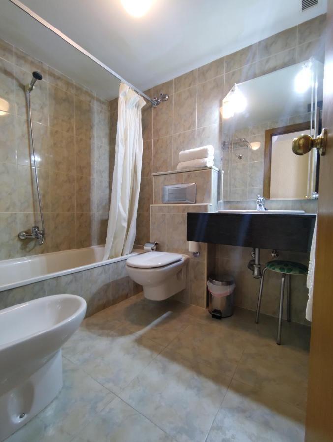 Hotel Ria De Vigo "Tierra De Campos" Becilla de Valderaduey Buitenkant foto