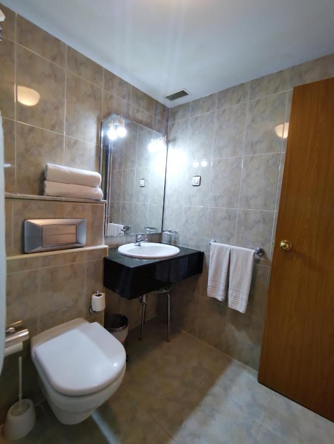 Hotel Ria De Vigo "Tierra De Campos" Becilla de Valderaduey Buitenkant foto